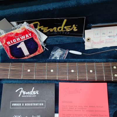 Fender Highway One Stratocaster 2006 - 2011 image 9