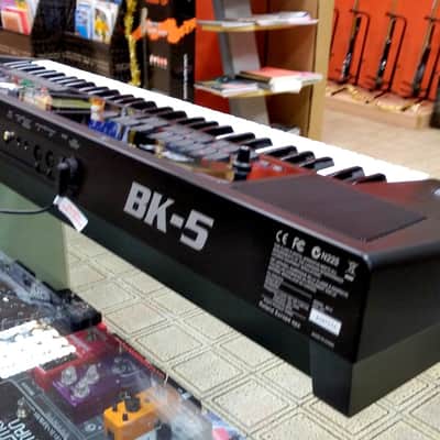 Roland BK-5 - Black image 4