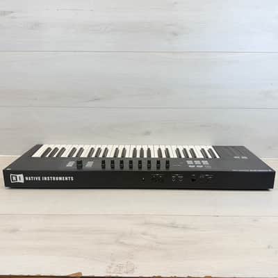 Native Instruments Komplete Kontrol S49 – Smart MIDI Keyboard Controller 2015–2018 image 12