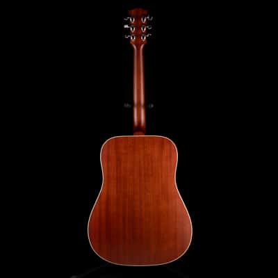 Gibson Hummingbird Special Satin Honey Burst with Gig Bag image 11