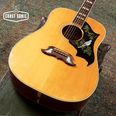 1993 Gibson Dove dreadnought acoustic, with hard case image 7
