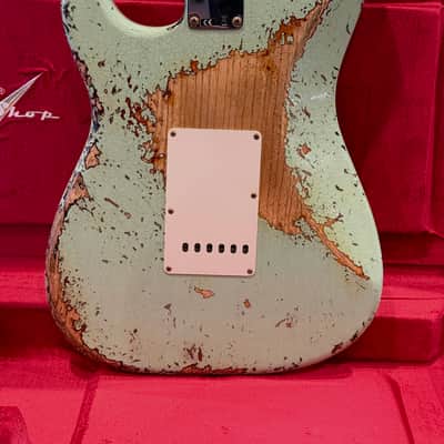 Fender Custom Shop 1961 Stratocaster - Aged Surf Green Over 3 Tone Sunburst image 5