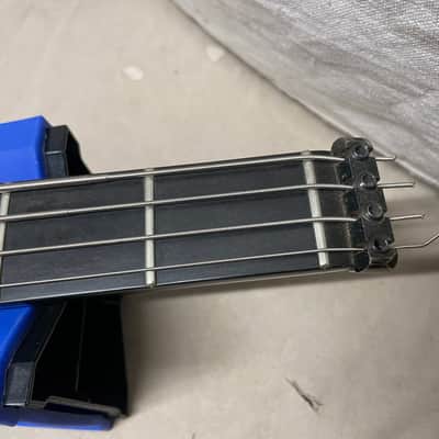 Kramer The Duke Headless 4-string Bass with Case Vintage Black image 12