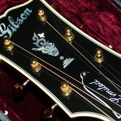Gibson Western Classic Supreme SJ-200 Aged Adirondack & Rosewood w/ Hide Glue Bone Nut & Saddle image 2