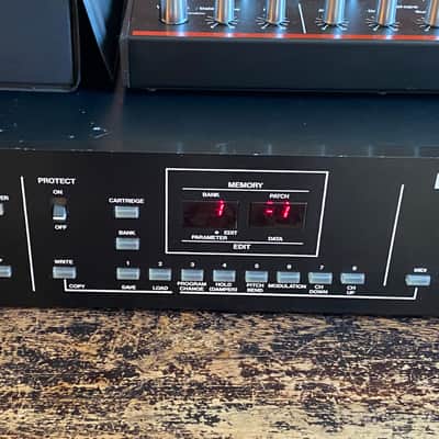 Roland MKS-30 with PG-200 Controller + M16C RAM Cartridge image 3