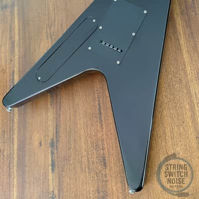 Fernandes Flying V Guitar, White, MIJ 1985, BSV-60 image 2