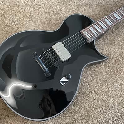 ESP LTD EC-201 2025 - B Stock - Black Gloss image 3