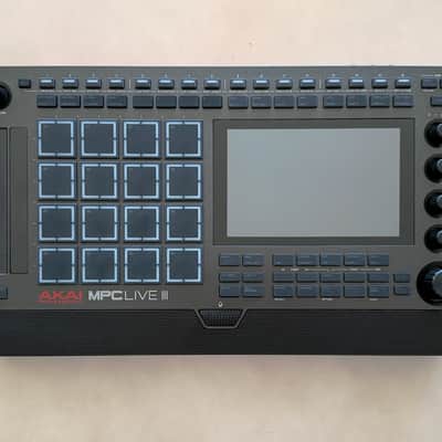 Akai MPC Live III image 2