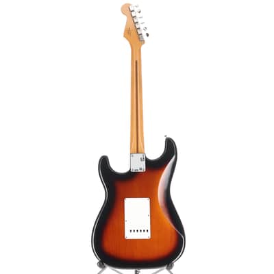 Fender Vintera II '50s Stratocaster, Maple Fingerboard, 2-Color Sunburst (D7)(64570) (64570) image 6