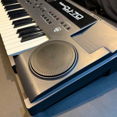 Roland DJ-70 Sampling Synthezier 1992 - 1996 - Black image 11