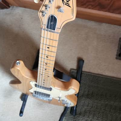 Peavey T-15 1981 - Natural Amp in Case USA image 8