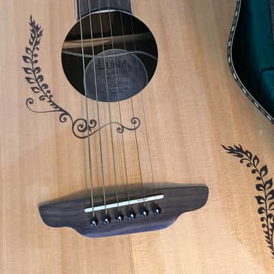 Luna Vicki Genfan Signature Acoustic-Electric Guitar 2010s - Natural image 3