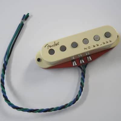 Fender Ultra Noiseless Hot Stratocaster Middle Pickup 0992291000M image 3