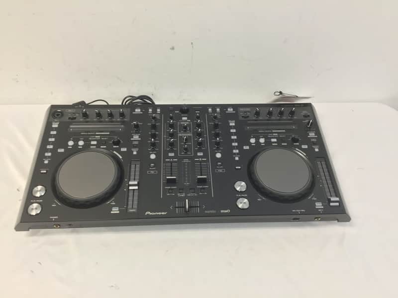 Pioneer DDJ-S1 DJ Controller image 1