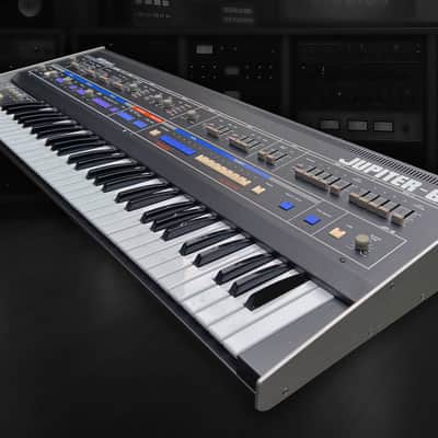 Roland Jupiter 6 61-Key Synthesizer 1983 - 1985 image 3