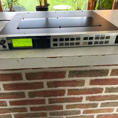 Yamaha Motif Rack Tone Generator 2000s - Gray