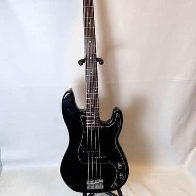 Squier Precision Bass - Black image 3