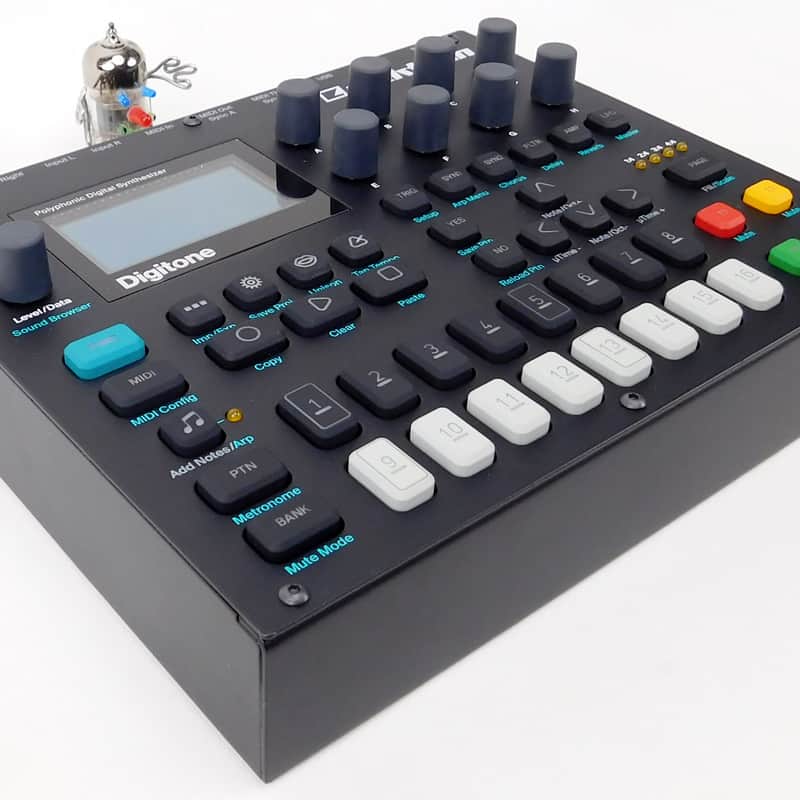 Elektron Digitone FM Synthesizer Desktop + Neuwertig +Stand+ O…