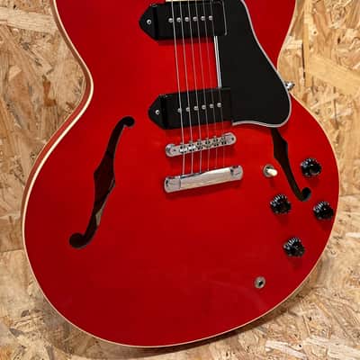 Pre Owned Gibson 2012 Memphis Custom Shop LTD ES-335 P90 - Satin Cherry, Gloss Top Inc. Case image 1
