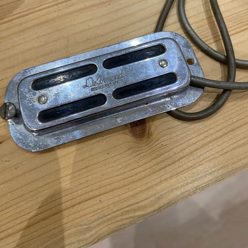 1960s DeArmond Toaster Rowe Chrome