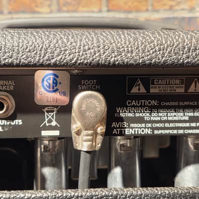 Fender Vibro-King Custom 60-Watt 3x10" Guitar Combo w/ Footswitch image 11