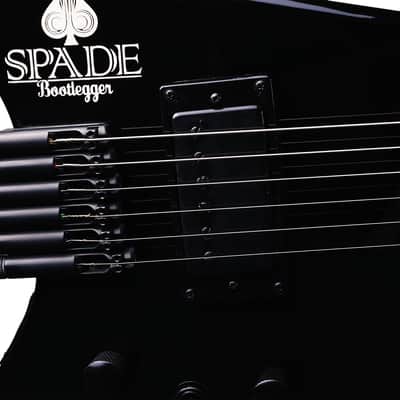 BootLegger Guitar Spade Gibson Scale 24.75 Headless Guitar With Case 2022 Black image 7