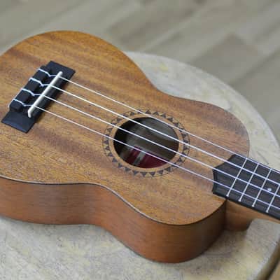 Kala KA-15S Satin Mahogany Soprano Ukulele image 3