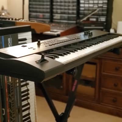 MUST SEE!!! ROLAND JUNO D FULLY INSPECTED SERVICED AND IN AMAZING CONDITION! image 8