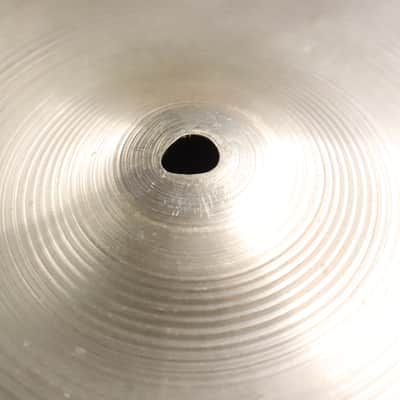 Zildjian 14" A. Avedis Thin Crash Cymbal 698g's Vintage 1970's image 7