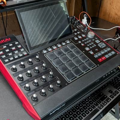 Akai MPC X Standalone Sampler / Sequencer 2017 - Present - Black Bild 3