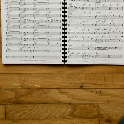 Hal Leonard The Real  Book - 2nd. Edition: Volume III - Bass image 4
