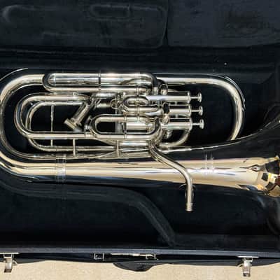 Willson 2900S Compensating Euphonium with Hard Case (Great Condition) image 5