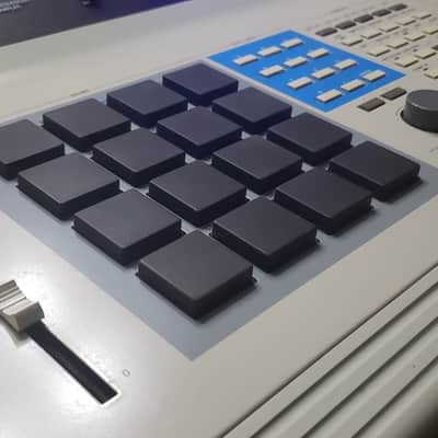 Akai MPC60 Mk2 Fully Loaded MPC 60 w/ Max RAM, USB Floppy Emulator, Latest OS image 2
