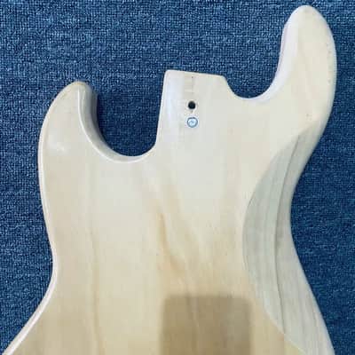 Basswood 4 String Jazz Bass Style Body image 4