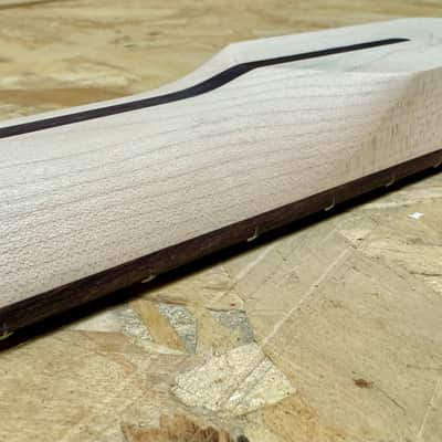 Luthier Made Jazz Bass neck image 10