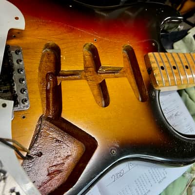 Fender Stratocaster with Old & Original Maple Neck 1959 - Sunburst Very Old Refin image 22