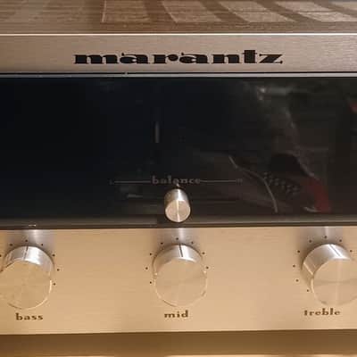 Marantz Model 2220B 20-Watt Stereo Solid-State Receiver 1974 - 1976 - Silver with Wood Case image 3