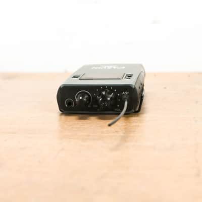 Carvin EM900 Wireless IEM System with EM901 Bodypack - 638-662 MHz CG01325 image 12