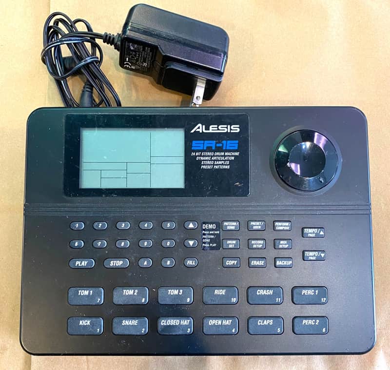 Alesis SR-16 Drum Machine 2010s - Black image 1