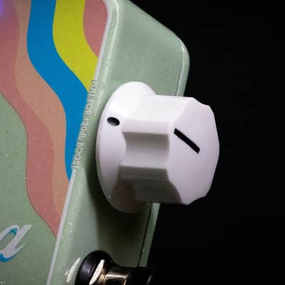 Keeley  Katana Clean Boost Limited Edition Edmond Music Exclusive image 2