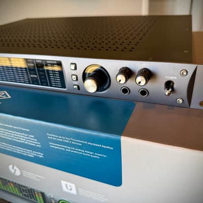 Universal Audio Apollo x8 Gen 1 Thunderbolt Audio Interface – Mint, Original Owner, All Original Packaging image 2