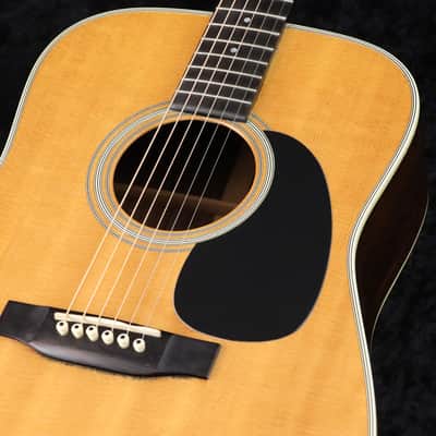 MARTIN D-28, manufactured in 1992 [521982] (06/22) image 2