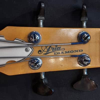 Aria Diamond violin bass 1960's MIJ image 3