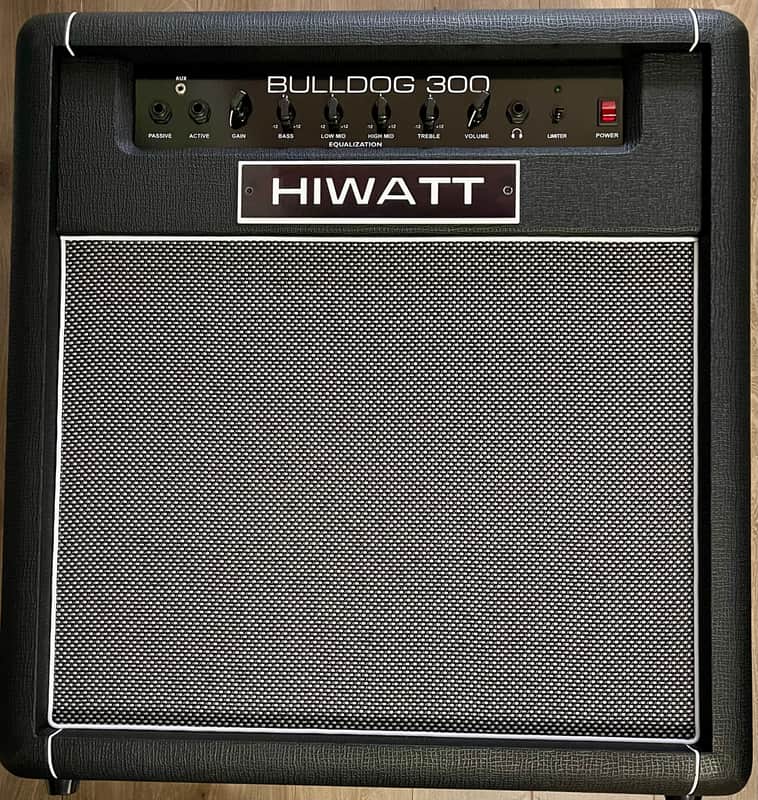 Hiwatt Bulldog 300 Combo Bass Amplifier image 1