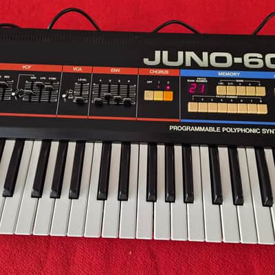 Roland Juno-60 61-Key Polyphonic Synthesizer 1982 - 1984 - Black image 3