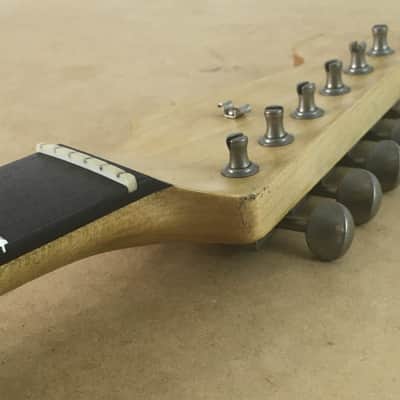 Lefty Vintage Relic Strat Neck Amber Fender Stratocaster Aged Series Loaded Reissue Neck Gotoh Tuners Maple Rosewood image 4