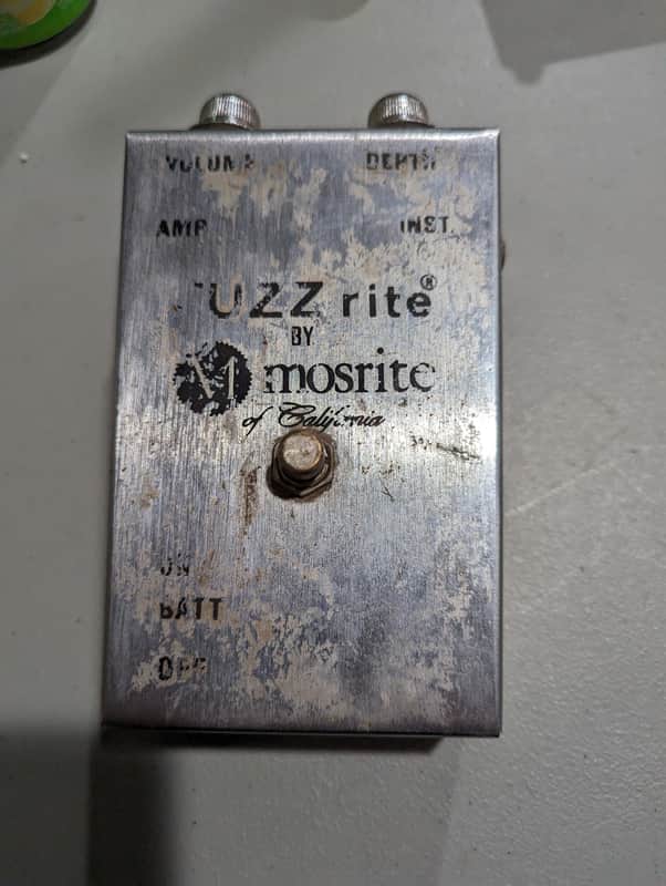 Mosrite Fuzzrite | Reverb Canada