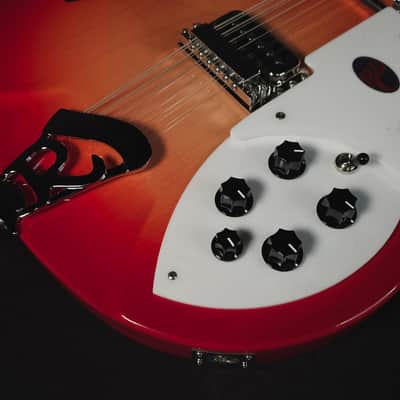 Rickenbacker 330/12 String Hollow Guitar Fireglo With Hard Shell Case image 7