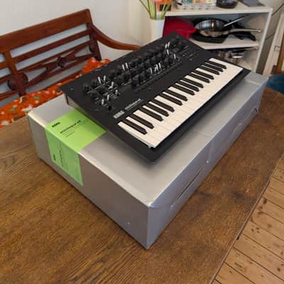 Korg Minilogue XD 2019 - Present - Black image 2