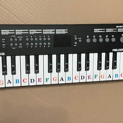 Alesis Melody 32 300 Tones Voices Rythms 20’s - Battery Powered image 1